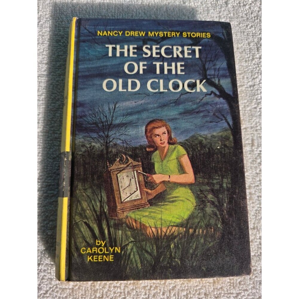 The Secret of the Old Clock Carolyn Keene 1959 Nancy Drew